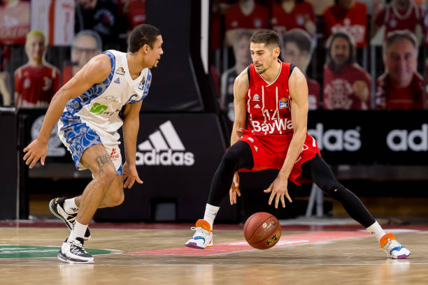 以高拉特为 以高拉特为