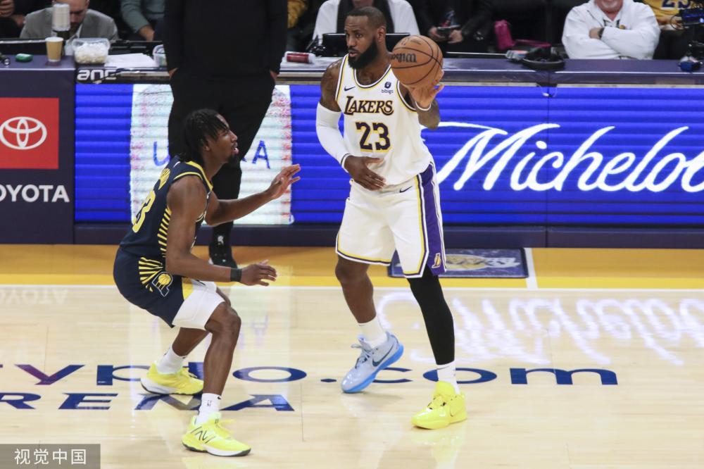 4人得分上 4人得分上