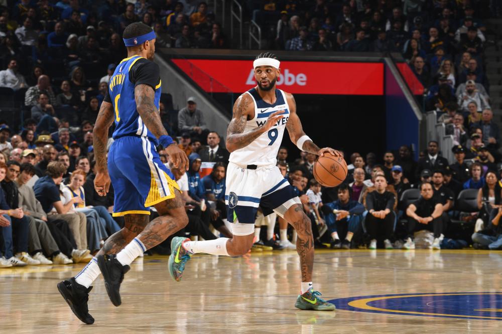 我们将围绕 我们将围绕